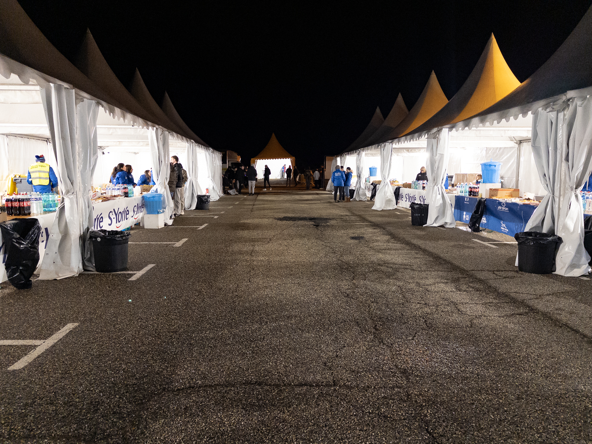 SAINTÉLYON 2025 : des photos à Saint Christo en Jarez 10 st cristo lattente
